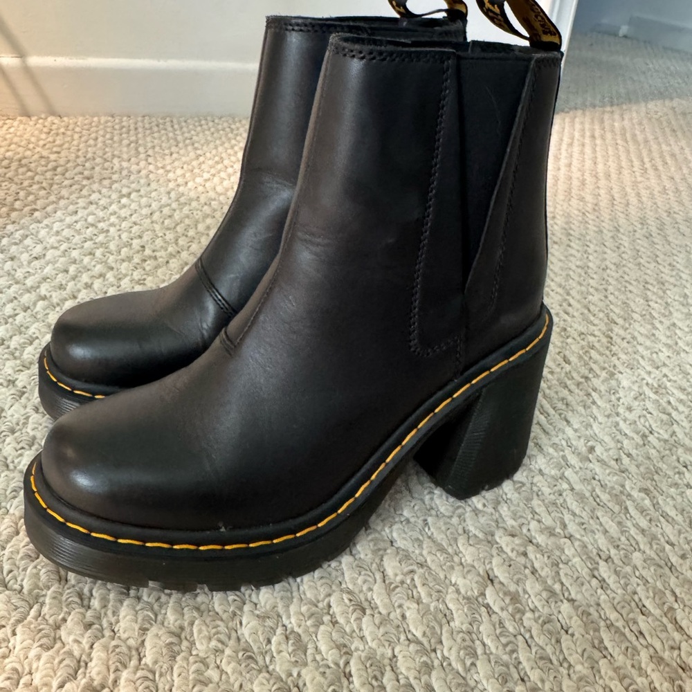 Dr. Martens Spence Black Heeled Boots with Yellow Stitching US 7 Eu 38 uk 5